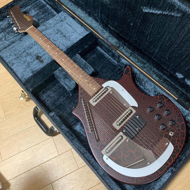 STARS/Guitar Sitar RD (Red crack)