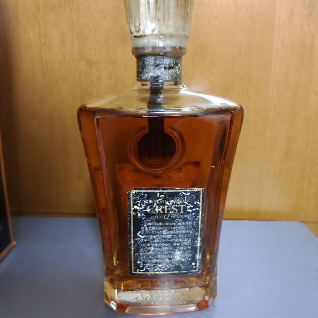 サントリーウイスキー　クレスト12年 食品/飲料/酒の酒(ウイスキー)の商品写真