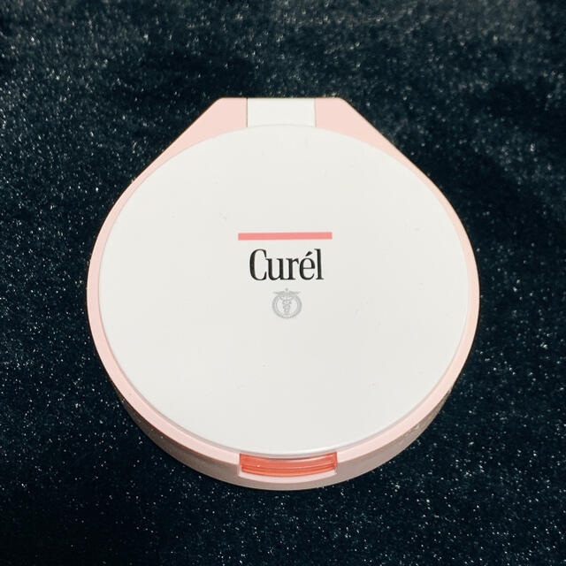 Curel(キュレル)のCurel パウダーファンデーション 明るい肌色 5g  コスメ/美容のベースメイク/化粧品(ファンデーション)の商品写真