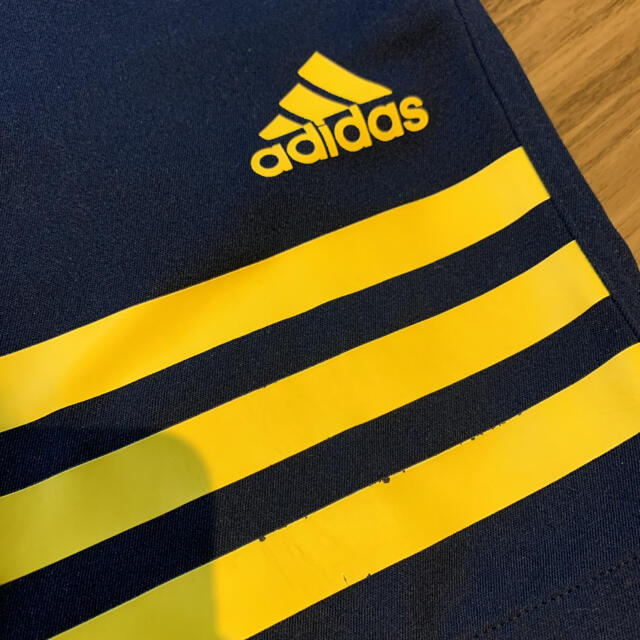 adidas(アディダス)のadidas ハーフパンツ キッズ/ベビー/マタニティのキッズ服男の子用(90cm~)(パンツ/スパッツ)の商品写真