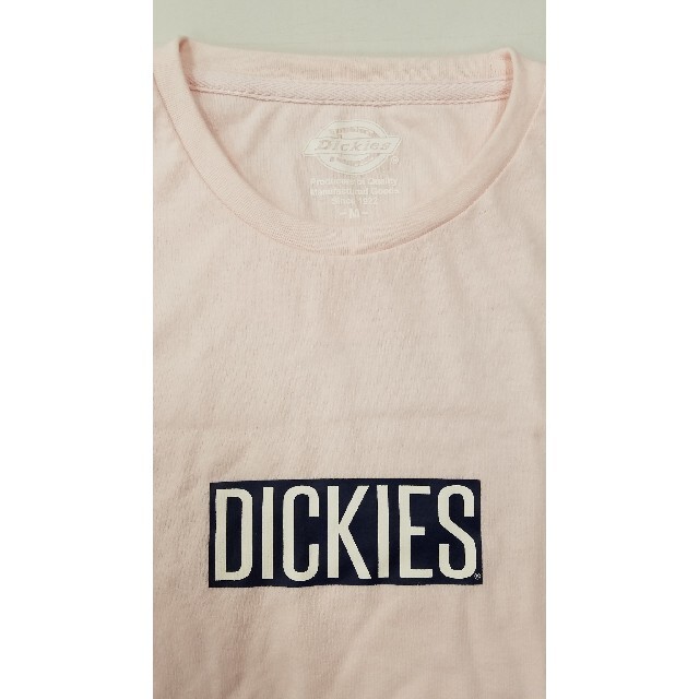 Dickies(ディッキーズ)のDICKIES　ピンク　ロゴ　Tシャツ　M　中古 レディースのトップス(Tシャツ(半袖/袖なし))の商品写真