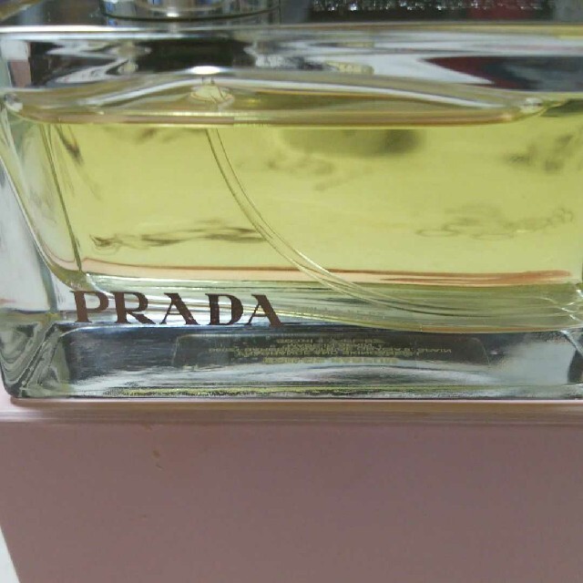 PRADA プラダ オーデパルファム 50ml 美品