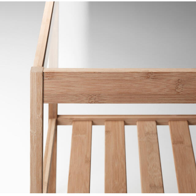 IKEA(イケア)の全国送料込み　ベッドサイドテーブル　NESNA ネスナ　要組立て　新品　IKEA インテリア/住まい/日用品の机/テーブル(コーヒーテーブル/サイドテーブル)の商品写真