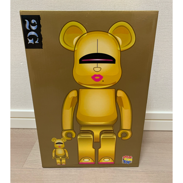 MEDICOM TOY(メディコムトイ)のBE@RBRICK SORAYAMA 2G GOLD Ver 100％ 400％ エンタメ/ホビーのフィギュア(その他)の商品写真