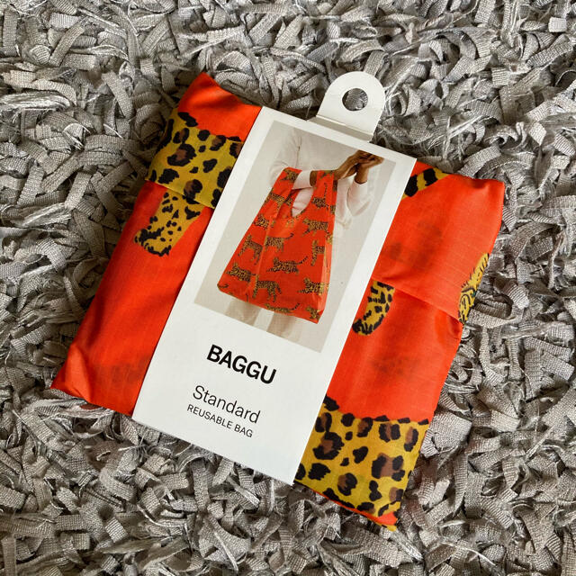 BEAUTY&YOUTH UNITED ARROWS(ビューティアンドユースユナイテッドアローズ)のBAGGU　エコバッグ　スタンダード　ベンガルキャット　猫　紙帯付き　新品未使用 レディースのバッグ(エコバッグ)の商品写真