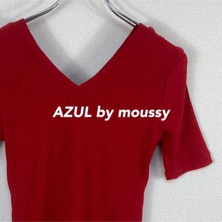 アズールバイマウジー(AZUL by moussy)のアズール　トップス  Vネック　アズールバイマウジー　赤　レッド　半袖(カットソー(半袖/袖なし))