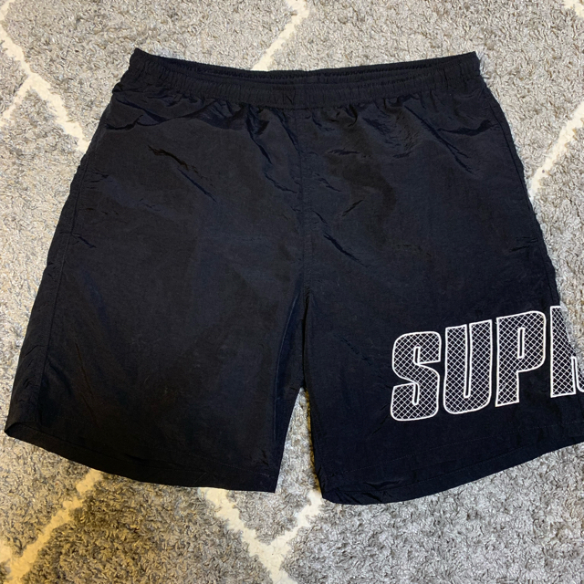 Supreme(シュプリーム)のSupreme Logo Appliqu Water Short Sサイズ メンズのパンツ(ショートパンツ)の商品写真