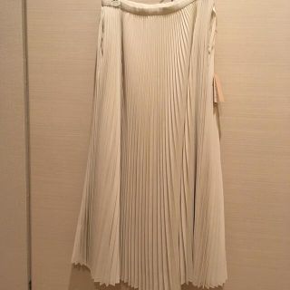 ツルバイマリコオイカワ(TSURU by Mariko Oikawa)のjana様専用　ツルバイマリコオイカワ　プリーツスカート　Alina(ロングスカート)