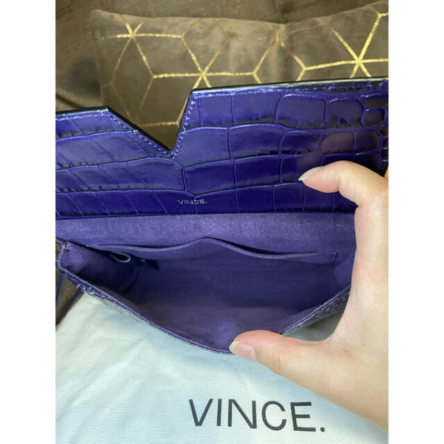 Vince(ビンス)のVINCE. ヴィンス　ショルダー　バッグ　パープル　美品！ レディースのバッグ(ショルダーバッグ)の商品写真