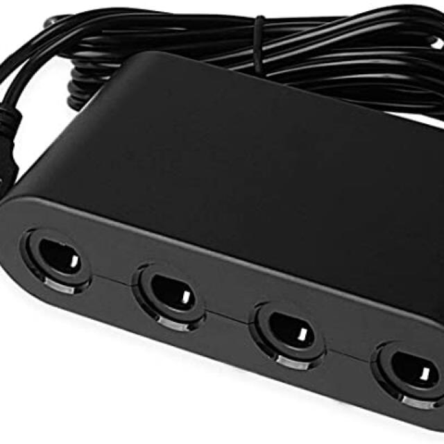 Nintendo Switch(ニンテンドースイッチ)のSwitch・PC・Wii用ゲームキューブコントローラ4ポートアダプタ新品未使用 エンタメ/ホビーのゲームソフト/ゲーム機本体(その他)の商品写真