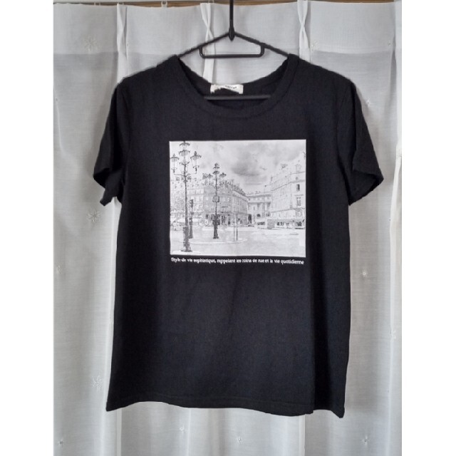 しまむら(シマムラ)の風景転写プリントTシャツ レディースのトップス(Tシャツ(半袖/袖なし))の商品写真