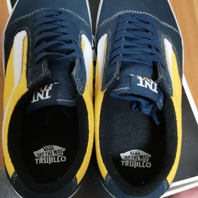 VANS(ヴァンズ)の【早い者勝ち値引きUSED美品】VANS TNT 5 ネイビーイエロー29cm メンズの靴/シューズ(スニーカー)の商品写真