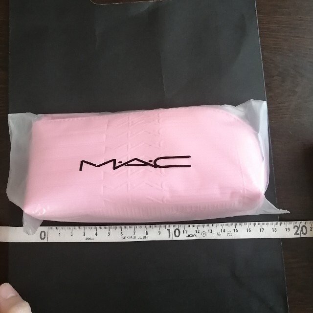 MAC(マック)の小物入れ レディースのファッション小物(ポーチ)の商品写真