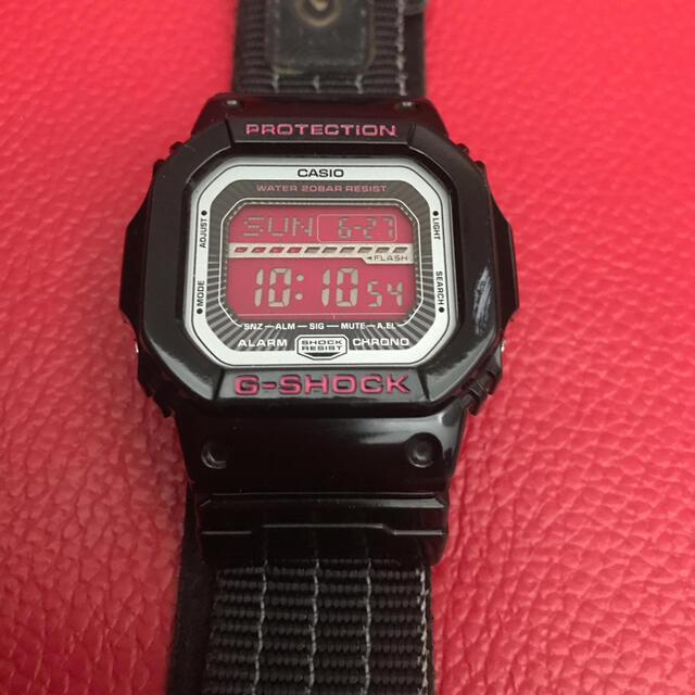 G-SHOCK(ジーショック)のCASIO G-SHOCK GLS-5600V メンズの時計(腕時計(デジタル))の商品写真