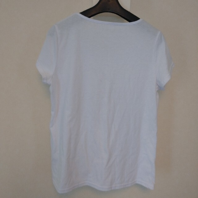 涼しげ 白 スクエアネックレスＴシャツ レディースのトップス(Tシャツ(半袖/袖なし))の商品写真