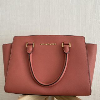 マイケルコース(Michael Kors)の【値下げ】マイケルコース　MICHAEL KORS トートバッグ　コーラルピンク(ハンドバッグ)