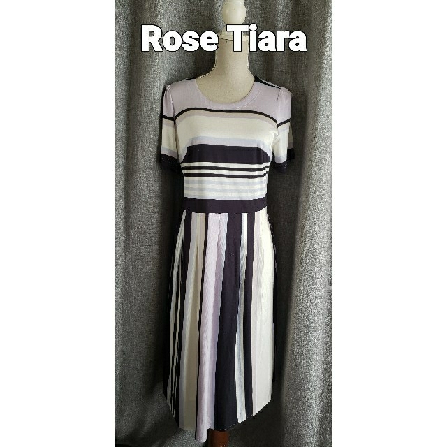 Rose Tiara(ローズティアラ)の大変美品　訳あり　Rose Tiara   綺麗な配色のニットワンピース レディースのワンピース(ひざ丈ワンピース)の商品写真