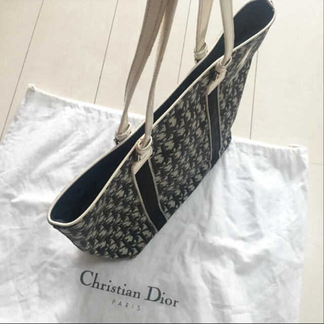 Christian Dior(クリスチャンディオール)のどらみ様専用 正規品 ディオール　トロッター　ショルダーバッグ レディースのバッグ(トートバッグ)の商品写真