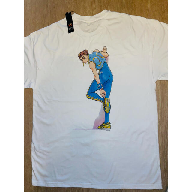 Onitsuka Tiger ストリートファイター 春麗 チュンリー Tシャツ - トップス Onitsuka Tiger ストリートファイター 春麗 チュンリー Tシャツ - トップス