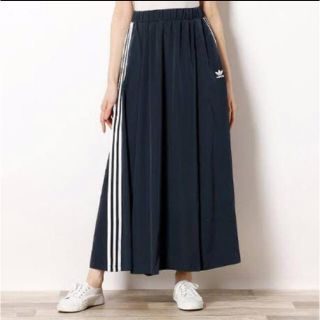 adidas(ナイロン ・ ロングスカート)のフリマアイテム一覧 adidas(ナイロン ・ ロングスカート)のフリマアイテム一覧