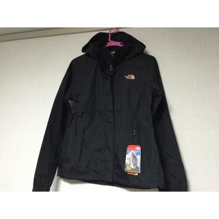 ザノースフェイス(THE NORTH FACE)の★海外ノースフェイスマウンテンパーカー黒ピンクS★ウインドブレーカー★(ナイロンジャケット)