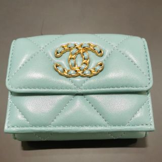 シャネル(CHANEL)の専用です！！(折り財布)