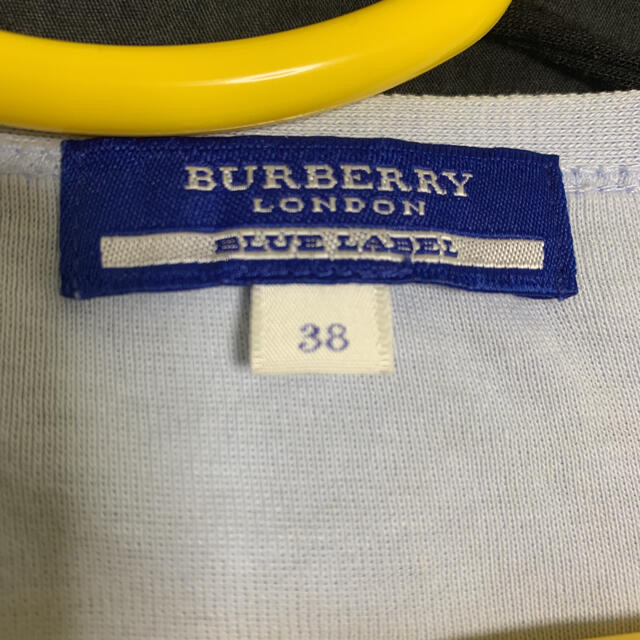 BURBERRY BLUE LABEL(バーバリーブルーレーベル)のBurberry カーディガン　藤色　38 レディースのトップス(カーディガン)の商品写真