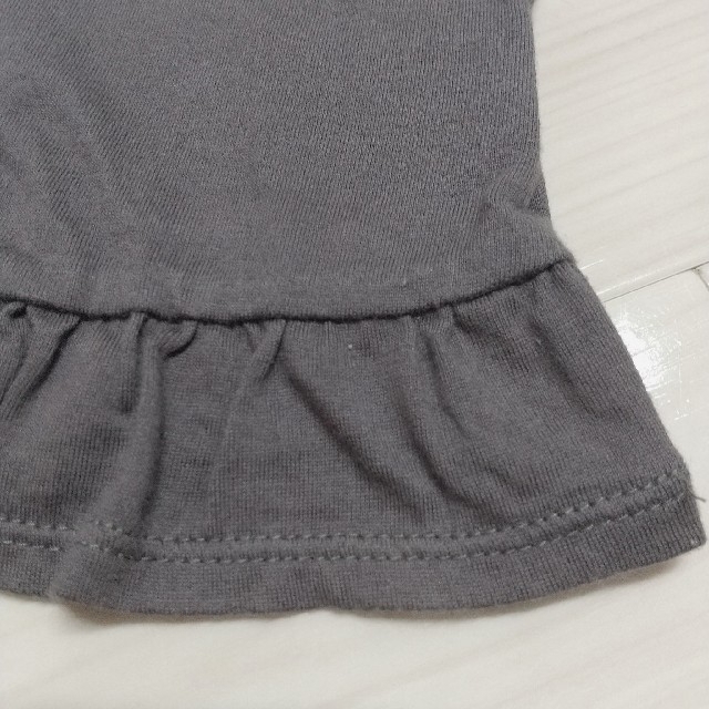 BeBe(ベベ)のBeBe 女の子・子供服 キャミソール カットソー キッズ/ベビー/マタニティのキッズ服女の子用(90cm~)(Tシャツ/カットソー)の商品写真