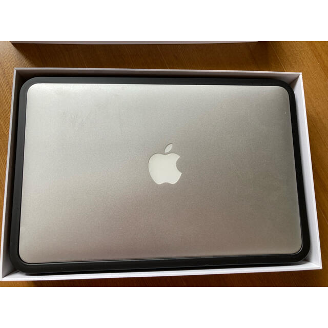 Mac (Apple)(マック)のMacBook Air 2012 11.6inch 128GB スマホ/家電/カメラのPC/タブレット(ノートPC)の商品写真