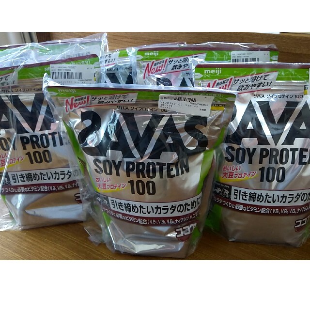 SAVAS(ザバス)のSAVAS ソイプロテイン SOY PROTEIN 945g×3袋 食品/飲料/酒の健康食品(プロテイン)の商品写真