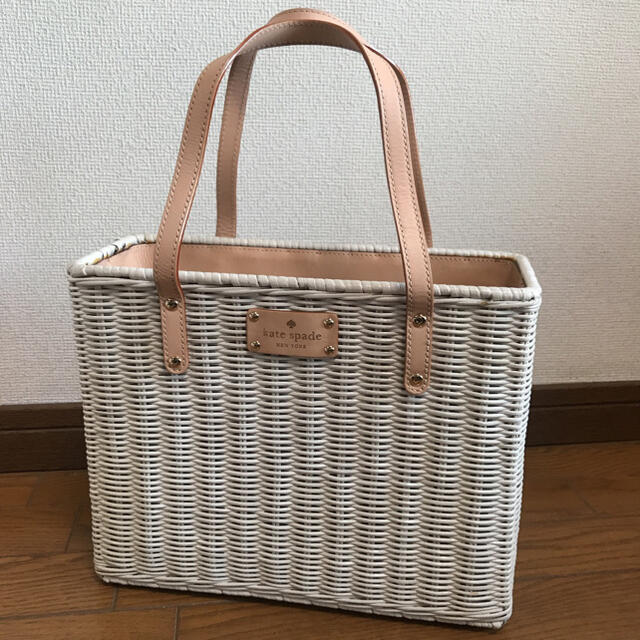 【新品・販売終了】ケイトスペード kate spade かごバッグ(白×ベージュ生産終了