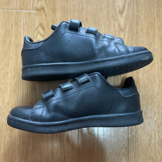 adidas(アディダス)のadidas スタンスミス/stan smith 21.0cm キッズ/ベビー/マタニティのキッズ靴/シューズ(15cm~)(スニーカー)の商品写真