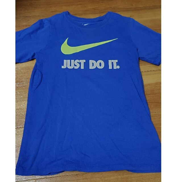 NIKE(ナイキ)のナイキ　NIKE　Tシャツ　ブルー　青　just do it ロゴ　① レディースのトップス(Tシャツ(半袖/袖なし))の商品写真