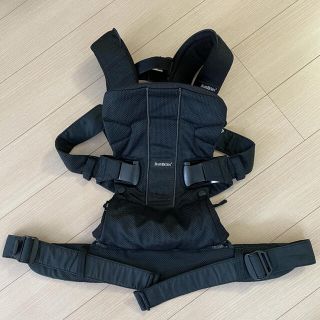 ベビービョルン(BABYBJORN)の【dorno様ご専用】ベビービョルンベビーキャリアOne+ Air ブラック(抱っこひも/おんぶひも)