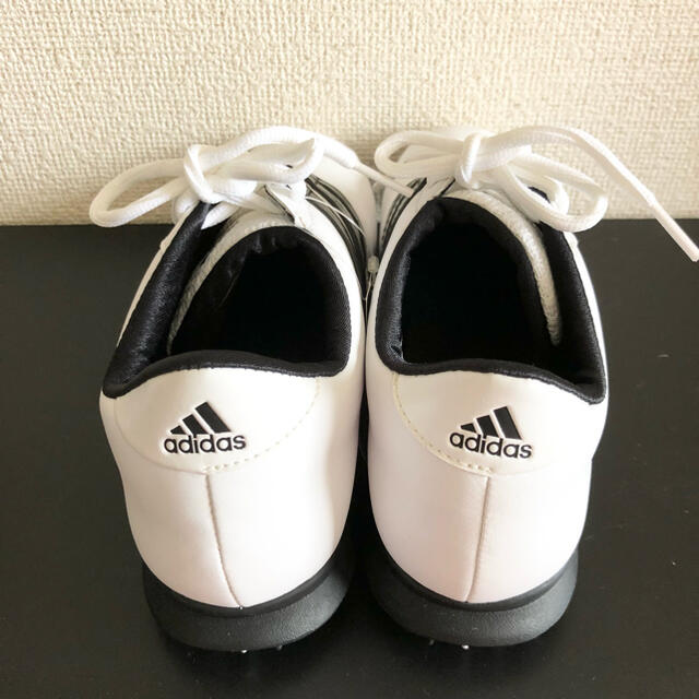 adidas(アディダス)の⭐︎かなこ様専用⭐︎ adidas ゴルフシューズ スポーツ/アウトドアのゴルフ(シューズ)の商品写真