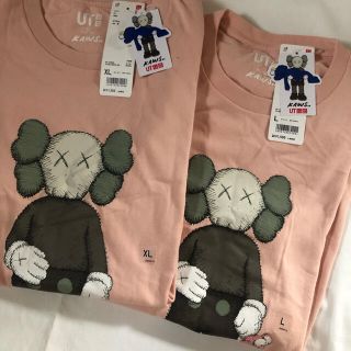 ユニクロ(UNIQLO)のUNIQLO KAWS(Tシャツ/カットソー(半袖/袖なし))