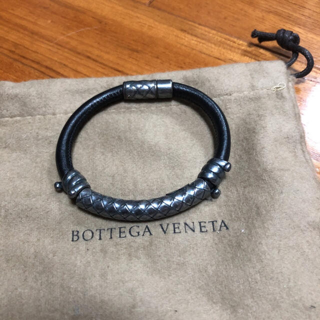 Bottega Veneta(ボッテガヴェネタ)のBOTTEGA VENETA ブレスレット  メンズ メンズのアクセサリー(ブレスレット)の商品写真