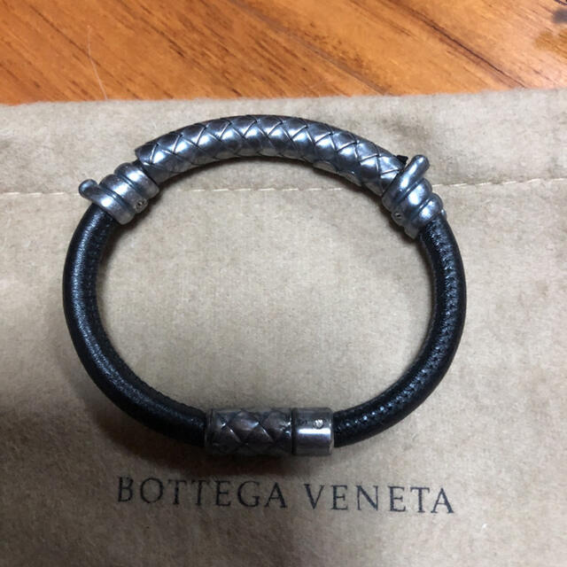 Bottega Veneta(ボッテガヴェネタ)のBOTTEGA VENETA ブレスレット  メンズ メンズのアクセサリー(ブレスレット)の商品写真