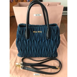 ミュウミュウ(miumiu)のバレンタインSALE miumiu デニム　ショルダー＆ハンドバッグ(ハンドバッグ)