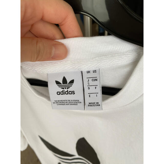 adidas(アディダス)のadidas tシャツ メンズのトップス(Tシャツ/カットソー(半袖/袖なし))の商品写真