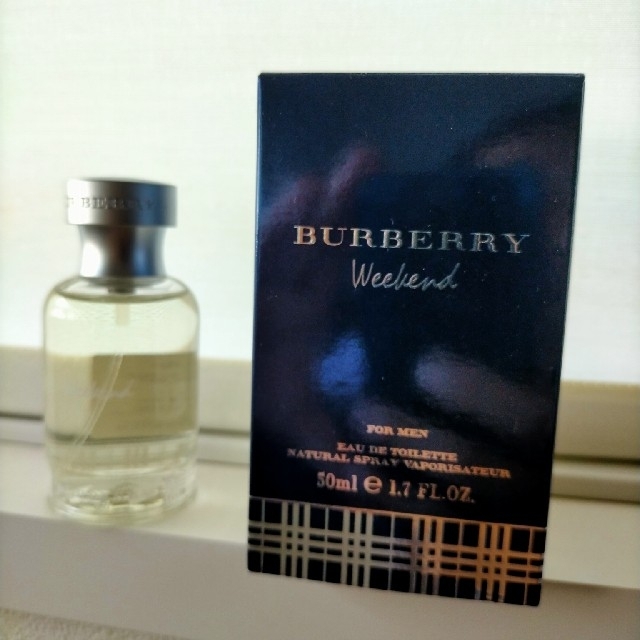 BURBERRY(バーバリー)のバーバリー ウィークエンド 香水 50ml コスメ/美容の香水(香水(男性用))の商品写真