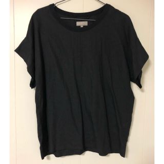 マーガレットハウエル(MARGARET HOWELL)のMARGARET HOWELL リネン　Tシャツ　カットソー　黒(カットソー(半袖/袖なし))