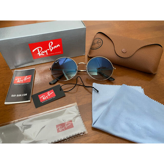 Ray-Ban(レイバン)の【新品】正規品 レイバン Ray-Ban サングラス ケース付き メンズのファッション小物(サングラス/メガネ)の商品写真