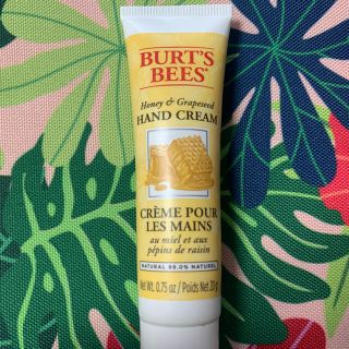 バーツビーズ(BURT'S BEES)の新品未使用 BURT'S BEES ハンドクリーム(ハンドクリーム)