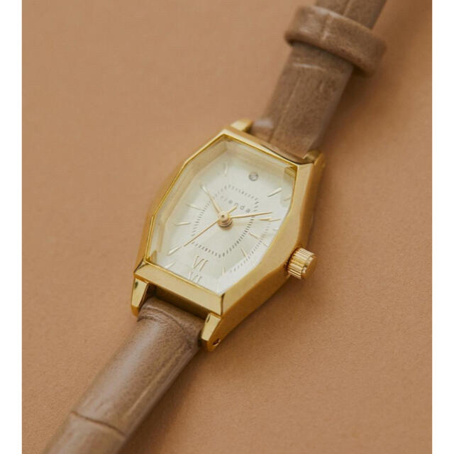 rienda(リエンダ)の⭐︎最終値下⭐︎rienda 腕時計　ベージュ レディースのファッション小物(腕時計)の商品写真