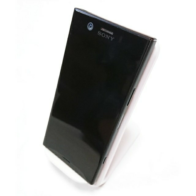 Xperia(エクスペリア)のSONY Xperia XZ1 Compact SO-02K docomo 黒 スマホ/家電/カメラのスマートフォン/携帯電話(スマートフォン本体)の商品写真