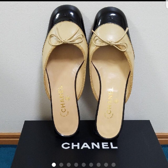 💖mayu様専用【CHANEL】バイカラ－のミュール モテ www.gold-and-wood.com