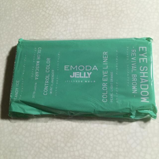 EMODA(エモダ)のEMODA×JELLYコラボ豪華コスメ7点セット コスメ/美容のキット/セット(コフレ/メイクアップセット)の商品写真