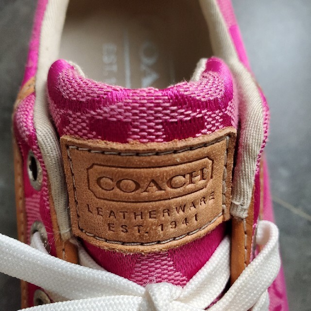 COACH(コーチ)のCOACH EST 1941 スニーカー ピンク レディースの靴/シューズ(スニーカー)の商品写真