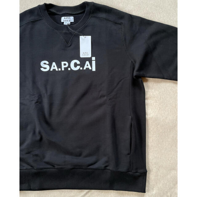 sacai(サカイ)の希少XL新品 sacai A.P.C. メンズ スウェット シャツ 黒 サカイ メンズのトップス(スウェット)の商品写真